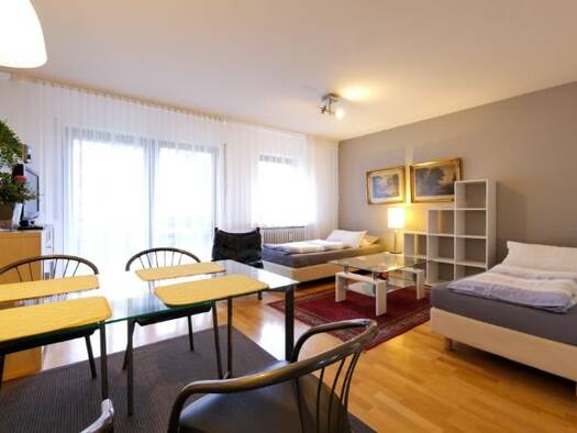 Wohnung zur Miete Wohnen auf Zeit 1.450 € 2 Zimmer 56 m² frei ab sofort Otto-Schuster-Straße Nellingen Ostfildern 73760