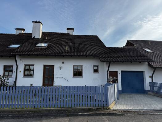 Doppelhaushälfte zum Kauf 630.000 € 6 Zimmer 238 m² 401 m² Grundstück frei ab 01.06.2026 Prof.-Döllgast-Straße 19 Neuburg Neuburg an der Donau 86633