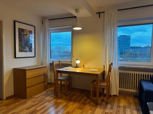 Wohnung zur Miete 1.275 € 1 Zimmer 39 m² Geschoss 4/5 frei ab sofort Gaußstraße 10 Schwetzingerstadt Mannheim 68165