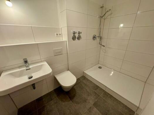 Wohnung zur Miete 712 € 3 Zimmer 58,3 m² EG frei ab 14.09.2026 Hannoversche Straße 111 Hemelingen Ost 28309