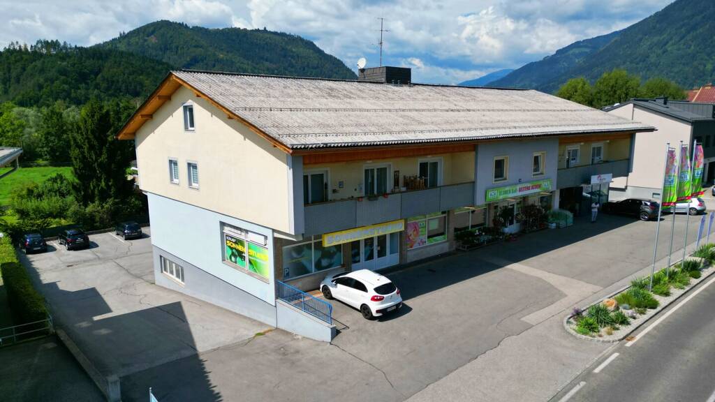 Gewerbeobjekt zum Kauf als Kapitalanlage geeignet 2.000.000 € 1.425 m² 2.033 m² Grundstück Landskron 9523