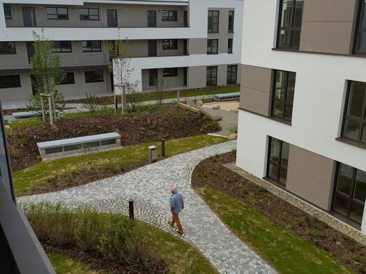 Wohnung zur Miete 900 € 2 Zimmer 66,4 m² Geschoss 1/2 Dr.-Otto-Leich-Straße Eschenau Eckental 90542