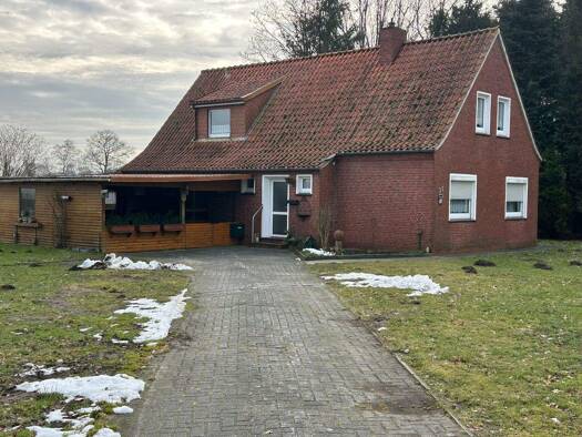 Einfamilienhaus zum Kauf 7 Zimmer 132,3 m² 8.990 m² Grundstück Leerhafe Wittmund 26409