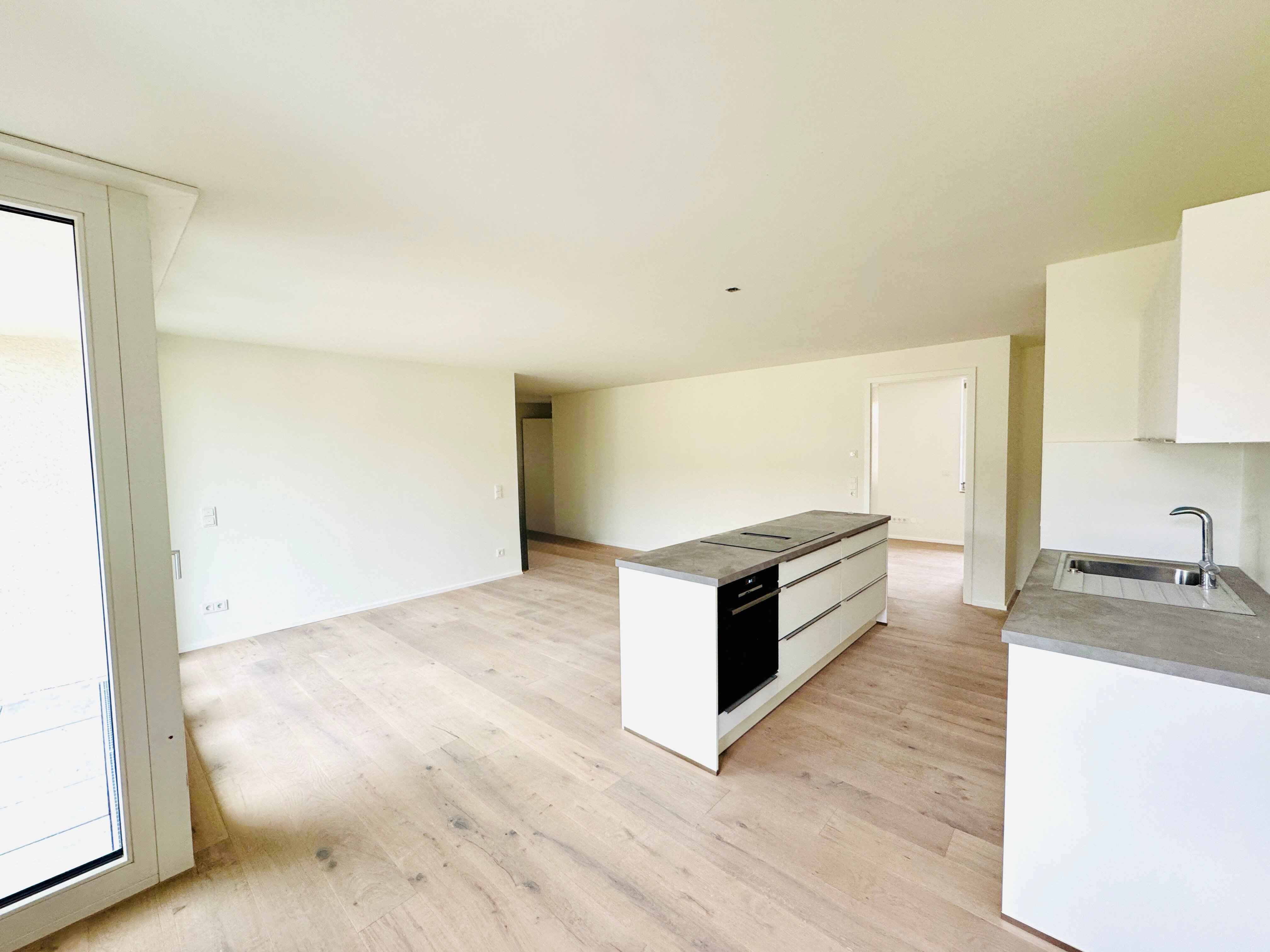 Wohnung zur Miete 2.262 € 3 Zimmer 80 m²<br/>Wohnfläche 2.<br/>Geschoss ab sofort<br/>Verfügbarkeit Cimbernstrasse 65a Am Waldfriedhof München 81377