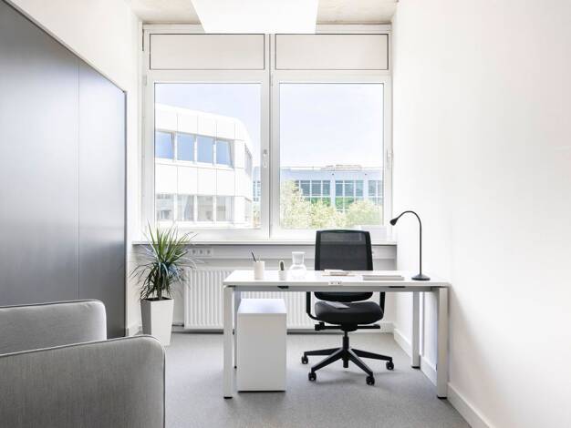 Bürofläche zur Miete provisionsfrei 519 € 8 m² Bürofläche Carl-Zeiss-Ring 15 Ismaning Ismaning 85737