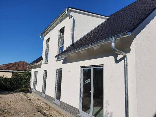 Doppelhaushälfte zur Miete 2.000 € 4 Zimmer 130 m² 350 m² Grundstück frei ab 01.05.2026 Nachtigallenweg 4 Wendschott Wolfsburg 38448