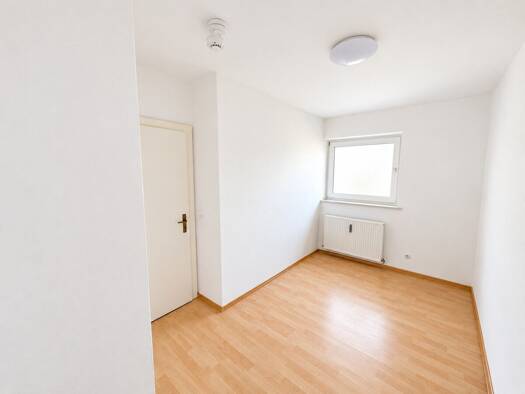 Wohnung zur Miete 399 € 1 Zimmer 10 m² frei ab 15.11.2026 Erding Erding 85435