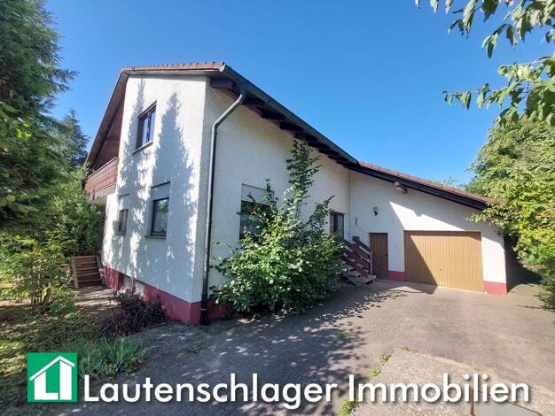 Mehrfamilienhaus zum Kauf 375.000 € 7 Zimmer 249 m² 1.017 m² Grundstück Helena Neumarkt in der Oberpfalz 92318
