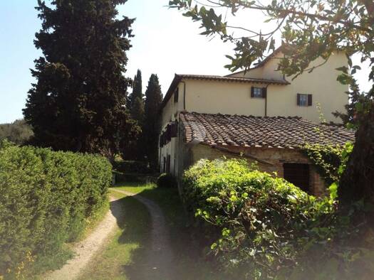 Einfamilienhaus zum Kauf 17 Zimmer 900 m² 20.000 m² Grundstück Castellina in Chianti