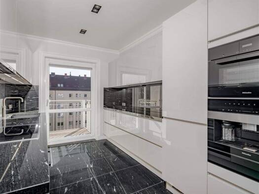 Wohnung zur Miete 2.390 € 2,5 Zimmer 78,3 m² 4. Geschoss frei ab sofort Glindweg 7 Winterhude Hamburg 22303