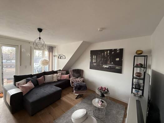 Wohnung zur Miete 725 € 2 Zimmer 65 m² Geschoss 2/2 frei ab 01.03.2026 Großschwarzenlohe Wendelstein 90530