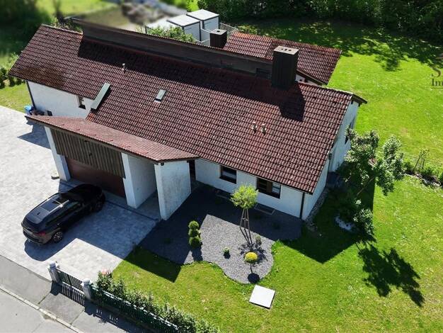 Einfamilienhaus zum Kauf 639.000 € 4 Zimmer 221,4 m² 2.906 m² Grundstück Hofkirchen Hofkirchen , Bay 94544