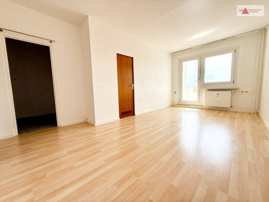 Wohnung zur Miete 265 € 3 Zimmer 54,9 m² 2. Geschoss Am Stadtpark 4 Geyer 09468