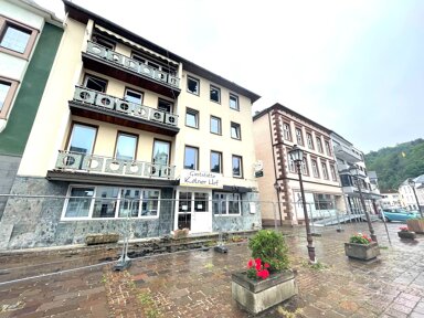 Einfamilienhaus zum Kauf 188.000 € 21 Zimmer 525,3 m² 220 m² Grundstück Marktplatz 8 Neuerburg 54673