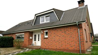 Mehrfamilienhaus zum Kauf 375.000 € 7 Zimmer 207 m² 708 m² Grundstück Nordhastedt 25785