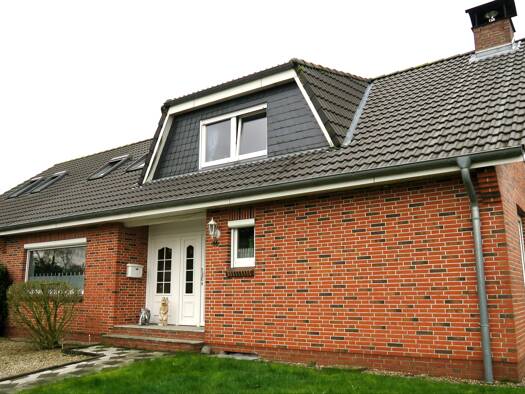 Mehrfamilienhaus zum Kauf 375.000 € 7 Zimmer 207 m² 708 m² Grundstück Nordhastedt 25785