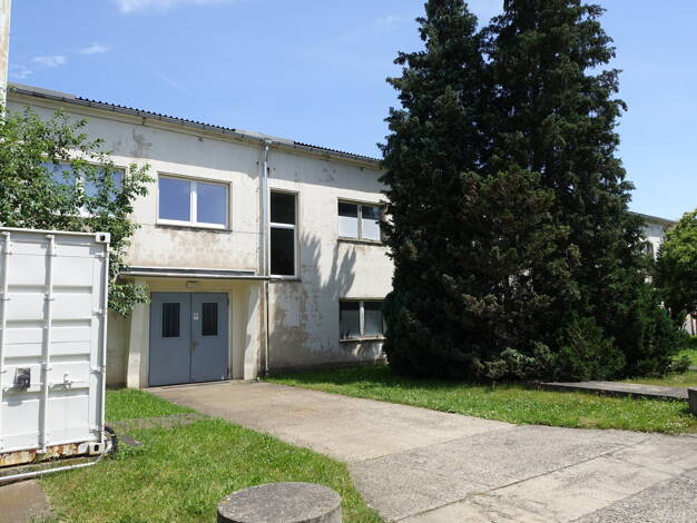 Lagerhalle zur Miete 4 € 1.414 m² Lagerfläche Ohorn 01896