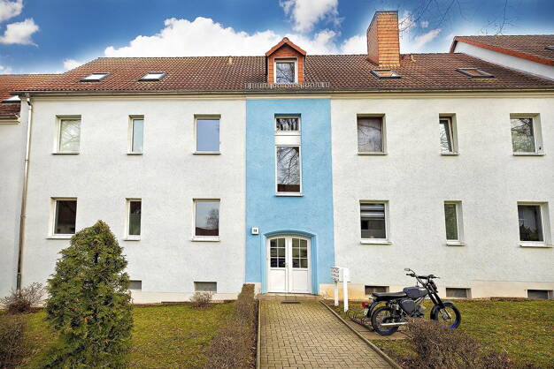 Wohnung zur Miete 370 € 3 Zimmer 46 m² Dachgeschoss, 2. Geschoss frei ab 01.08.2025 Friedensstraße 19 Tröglitz Elsteraue - Tröglitz 06729