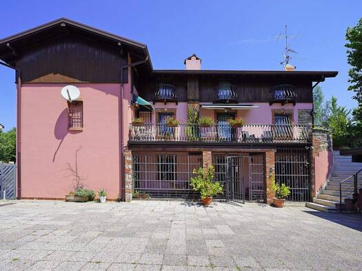 Haus zum Kauf 790.000 € 12 Zimmer 350 m² 1.000 m² Grundstück frei ab sofort Viale Venezia Desenzano del Garda
