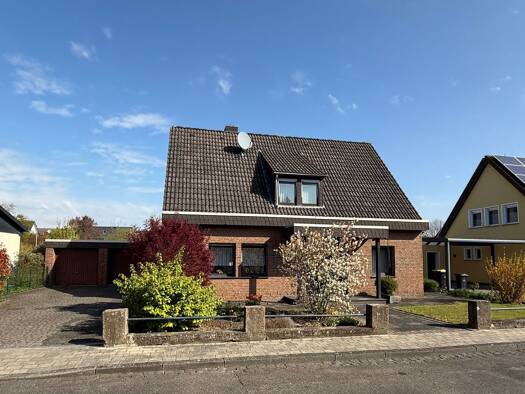 Einfamilienhaus zum Kauf 590.000 € 5,5 Zimmer 178 m² 800 m² Grundstück Bornheim Bornheim 53332