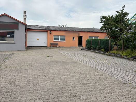 Ladenfläche zur Miete 4 Zimmer 220 m² Verkaufsfläche teilbar ab 64 m² Kitzingen 97318