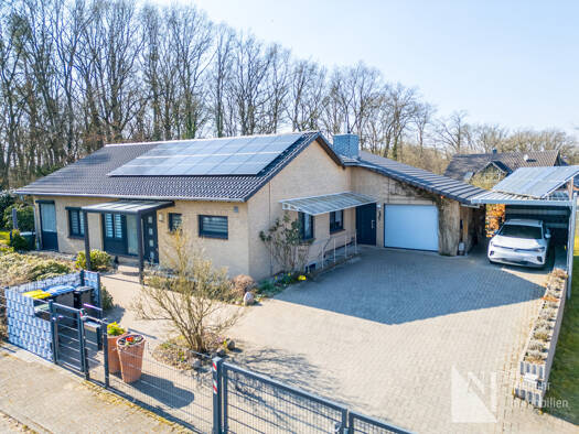 Bungalow zum Kauf 459.000 € 3,5 Zimmer 131 m² 876 m² Grundstück Neetze Neetze 21398