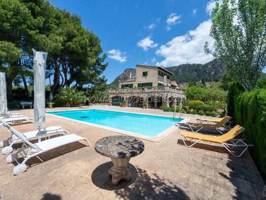 Villa zur Miete 8.200 € 7 Zimmer 300 m² 4.000 m² Grundstück Valldemossa 07170