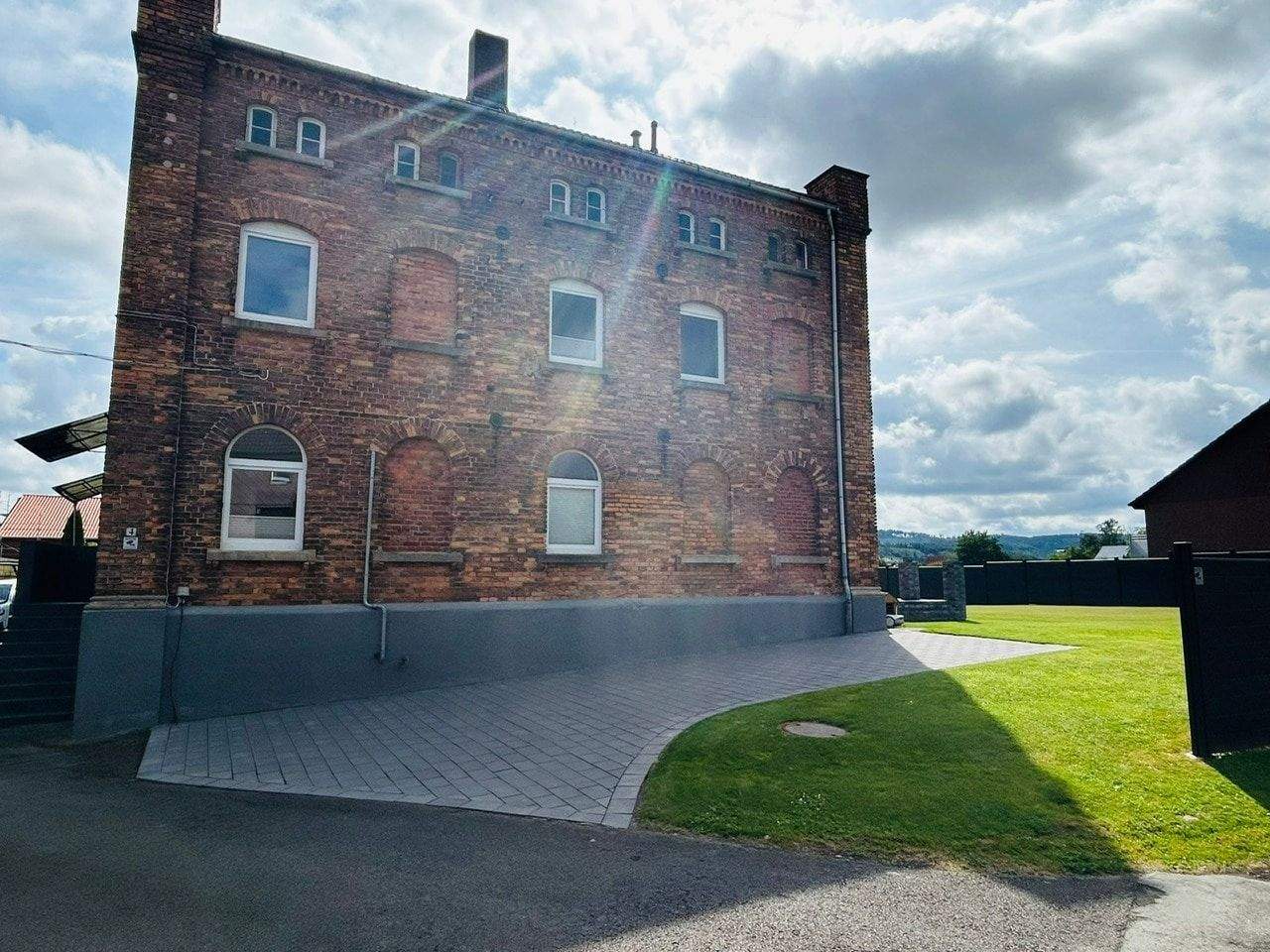 Immobilie in Dielmissen - Modernisierte Doppelhaushälfte  in Eschershausen/Dielmissen zu verkaufen - Bild 2