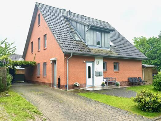 Mehrfamilienhaus zum Kauf provisionsfrei 650.000 € 8 Zimmer 200 m² 424 m² Grundstück frei ab sofort Grüner Weg 24 Kühlungsborn 18225
