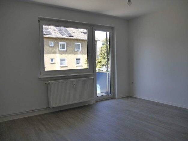 Wohnung zur Miete 566 € 3 Zimmer 57,5 m² 1. Geschoss frei ab 13.12.2025 Brown-Boveri-Str. 3 Großauheim Hanau 63457
