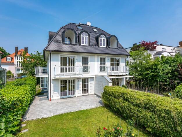 Doppelhaushälfte zum Kauf 2.580.000 € 5 Zimmer 212 m² 370 m² Grundstück München 81545
