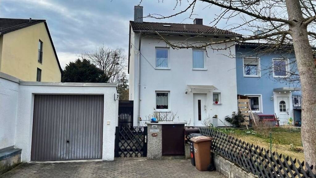 Reihenendhaus zum Kauf 990.000 € 5 Zimmer 143 m² 569 m² Grundstück Feldmoching-Hasenbergl München 80995