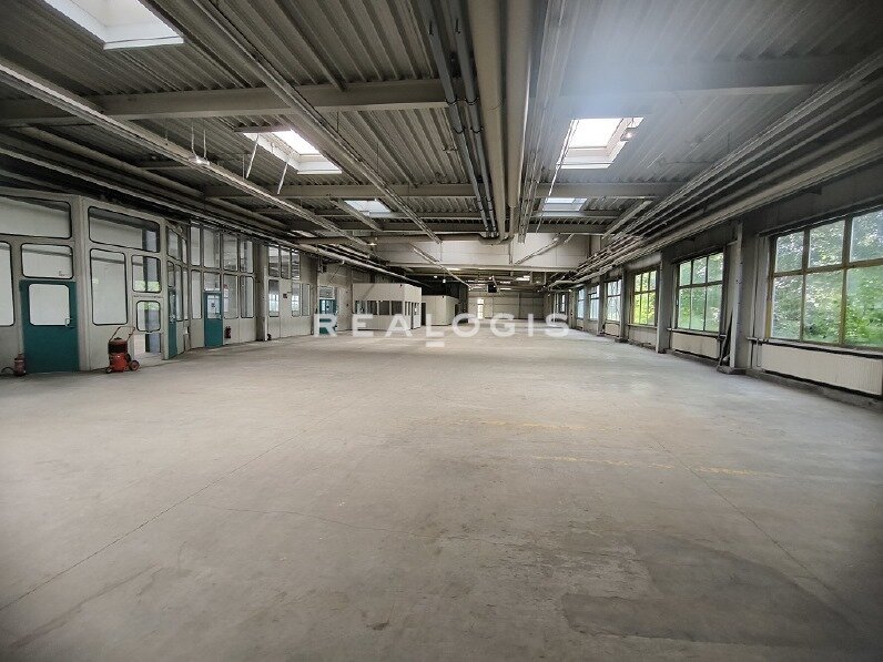 Halle/Industriefläche zur Miete 4.100 m²<br/>Lagerfläche ab 1.300 m²<br/>Teilbarkeit Am Schloß Ahrensburg 22926