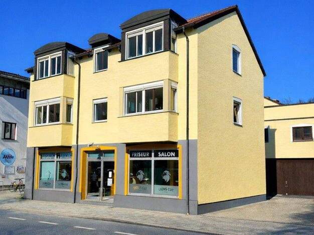 Wohnung zur Miete 1.525 € 4 Zimmer 110 m² 1. Geschoss frei ab 15.04.2026 Ebersbergerstraße 6 Ost Rosenheim 83022