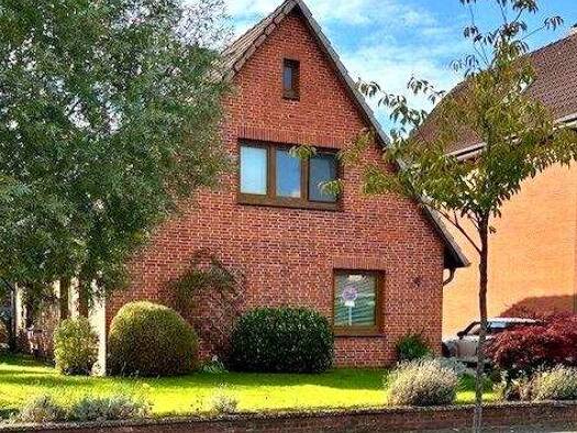 Haus zum Kauf 209.000 € 6 Zimmer 117 m² 613 m² Grundstück frei ab sofort Heide 25746