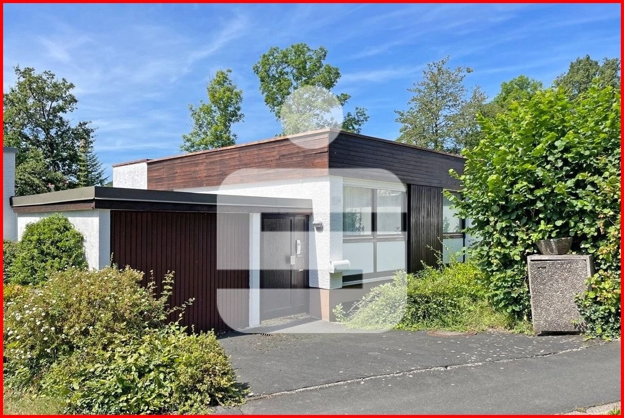 Bungalow zum Kauf 189.000 € 6 Zimmer 121 m²<br/>Wohnfläche 443 m²<br/>Grundstück ab sofort<br/>Verfügbarkeit Kronach Kronach 96317