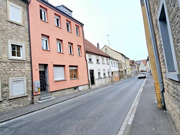 Mehrfamilienhaus zum Kauf 650.000 € 12 Zimmer 330 m² 170 m² Grundstück Kitzingen Kitzingen 97318