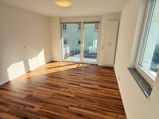 Wohnung zur Miete 490 € 1 Zimmer 31 m² Geschoss EG/2 frei ab sofort Versbacher Straße 214 c Versbach Würzburg 97078