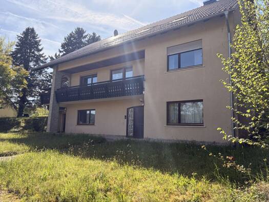 Einfamilienhaus zum Kauf 495.000 € 9 Zimmer 310 m² 1.057 m² Grundstück frei ab sofort Deipertsäcker 5 Schöllkrippen Schöllkrippen 63825
