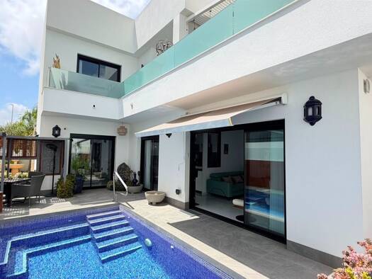 Haus zum Kauf 425.000 € 252 m² Grundstück Los Montesinos 03187