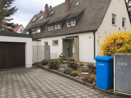 Doppelhaushälfte zur Miete 1.850 € 5,5 Zimmer 133 m² frei ab sofort Saarbrückener Straße 65 Falkenheim Nürnberg 90469