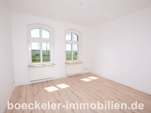 Wohnung zur Miete 320 € 2 Zimmer 51,7 m² 2. Geschoss frei ab 01.10.2026 Wengelsdorf Weißenfels 06688