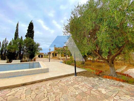 Haus zum Kauf 540.000 € 350 m² 11.000 m² Grundstück San Vicente del Raspeig 03690