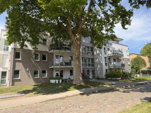 Terrassenwohnung zur Miete 1.175 € 3 Zimmer 92,7 m² EG frei ab 01.10.2026 Eldena Greifswald 17493