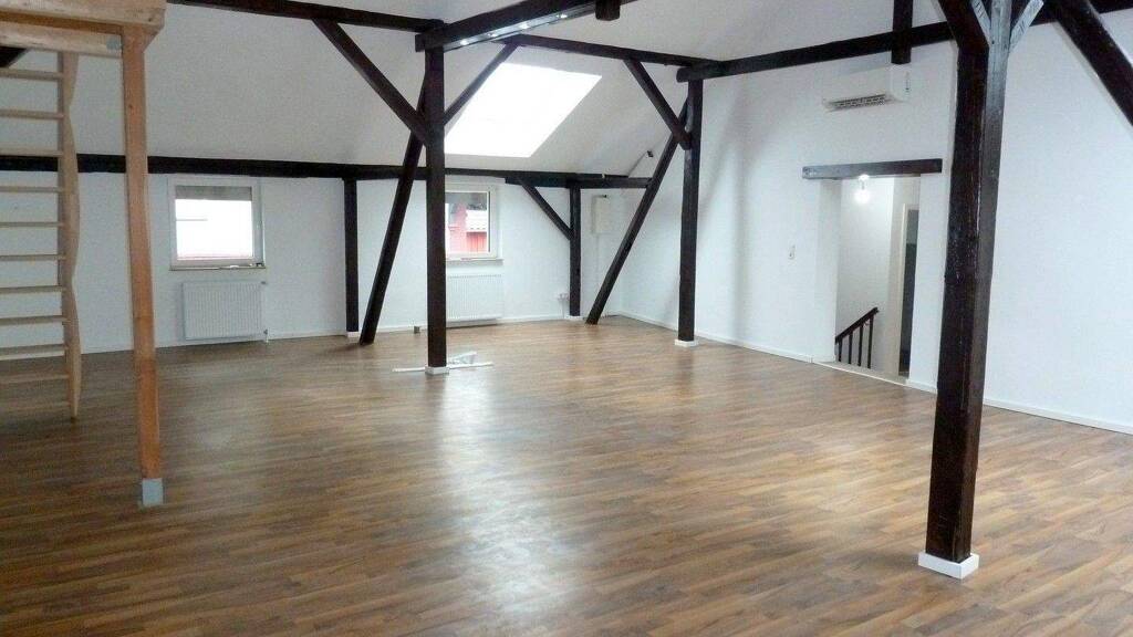 Reihenendhaus zur Miete 2.226 € 5 Zimmer 213 m² 150 m² Grundstück frei ab sofort Kiedrich 65399