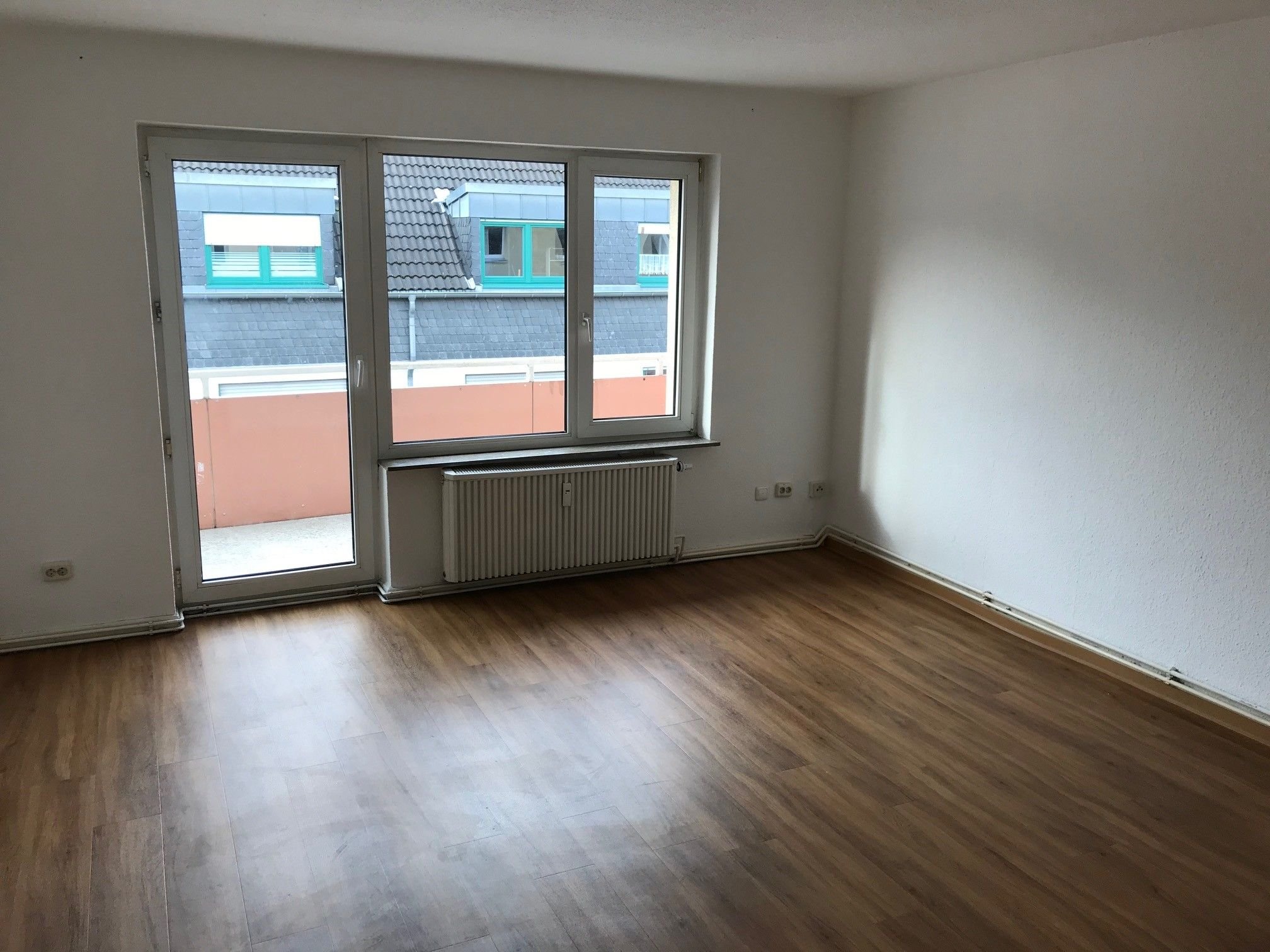 Wohnung zur Miete 650 € 3 Zimmer 64 m²<br/>Wohnfläche 3.<br/>Geschoss 01.11.2024<br/>Verfügbarkeit Bodelschwinghstraße 5 Heilsberg Bad Vilbel 61118