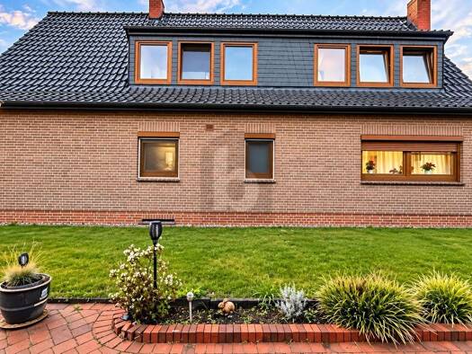 Mehrfamilienhaus zum Kauf 370.000 € 5 Zimmer 139 m² 460 m² Grundstück Lüssum-Bockhorn Bremen 28779