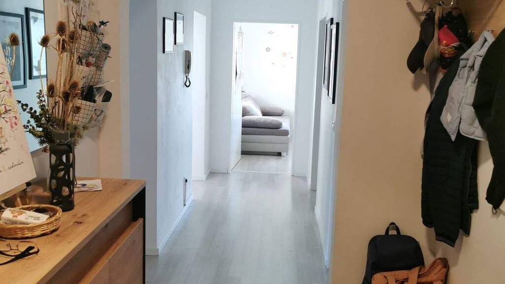 Wohnung zur Miete 735 € 3 Zimmer 80,2 m² 2. Geschoss frei ab 01.04.2026 Paracelsusstraße 1a Coburg 96450