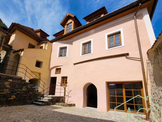 Stadthaus zum Kauf 584 m² 754 m² Grundstück Weißenkirchen in der Wachau 3610