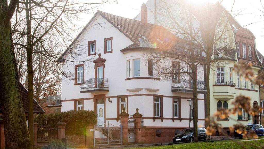 Mehrfamilienhaus zum Kauf 790.000 € 9 Zimmer 239,2 m² 372 m² Grundstück Innenstadt Kaiserslautern 67655